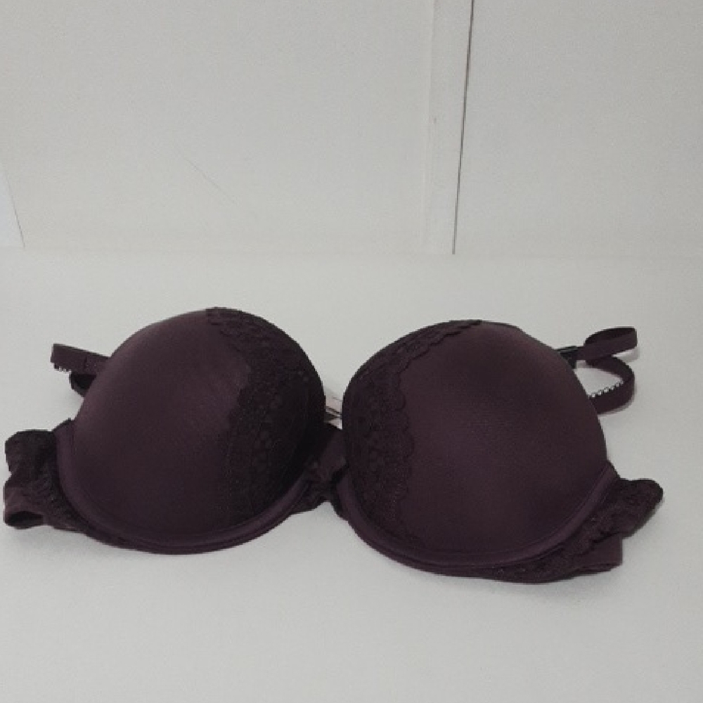 VICTORIA'S SECRET Perfect Shape Elegant Purple Lace‎ Bra